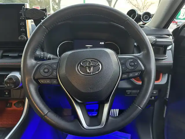 トヨタ ＲＡＶ４ アドベンチャー 和歌山県 2021(令3)年 3.4万km アッシュグレーメタリック/アーバンカーキ TRDフロントガーニッシュ/サンルーフ/ブロックタイヤ/ルーフレール/純正ナビ/バックカメラ/衝突軽減ブレーキ/レーダークルーズコントロール/ブラインドスポットモニター/横滑り抑制機能/ドライブレコーダー/純正ビルトインETC2.0/パワーシート/シートヒーター/シートエアベンチレーション/ステアリングヒーター/LEDヘッドライト/フォグランプ/オートライト/オートマチックハイビーム