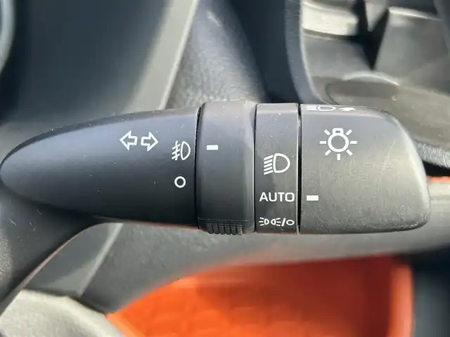 トヨタ ＲＡＶ４ アドベンチャー 和歌山県 2021(令3)年 3.4万km アッシュグレーメタリック/アーバンカーキ TRDフロントガーニッシュ/サンルーフ/ブロックタイヤ/ルーフレール/純正ナビ/バックカメラ/衝突軽減ブレーキ/レーダークルーズコントロール/ブラインドスポットモニター/横滑り抑制機能/ドライブレコーダー/純正ビルトインETC2.0/パワーシート/シートヒーター/シートエアベンチレーション/ステアリングヒーター/LEDヘッドライト/フォグランプ/オートライト/オートマチックハイビーム