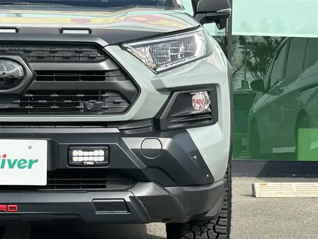 トヨタ ＲＡＶ４ アドベンチャー 和歌山県 2021(令3)年 3.4万km アッシュグレーメタリック/アーバンカーキ TRDフロントガーニッシュ/サンルーフ/ブロックタイヤ/ルーフレール/純正ナビ/バックカメラ/衝突軽減ブレーキ/レーダークルーズコントロール/ブラインドスポットモニター/横滑り抑制機能/ドライブレコーダー/純正ビルトインETC2.0/パワーシート/シートヒーター/シートエアベンチレーション/ステアリングヒーター/LEDヘッドライト/フォグランプ/オートライト/オートマチックハイビーム
