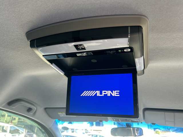 ホンダ ステップワゴン スパーダ Z クールスピリット 大阪府 2013(平25)年 6.2万km プレミアムスパークルブラックパール 純正9インチナビ（Bluetooth/DVD/CD)/後席モニター（ALPINE）/両側パワースライドドア/バックカメラ/横滑り防止装置/オートマチックハイビーム/オートライト/アイドリングストップ/ハーフレザー/純正AW（17inch)/純正キセノンライト/純正フロアマット/ビルトインETC/スマートキー1本/取扱説明書