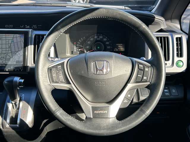 ホンダ ステップワゴン スパーダ Z クールスピリット 大阪府 2013(平25)年 6.2万km プレミアムスパークルブラックパール 純正9インチナビ（Bluetooth/DVD/CD)/後席モニター（ALPINE）/両側パワースライドドア/バックカメラ/横滑り防止装置/オートマチックハイビーム/オートライト/アイドリングストップ/ハーフレザー/純正AW（17inch)/純正キセノンライト/純正フロアマット/ビルトインETC/スマートキー1本/取扱説明書
