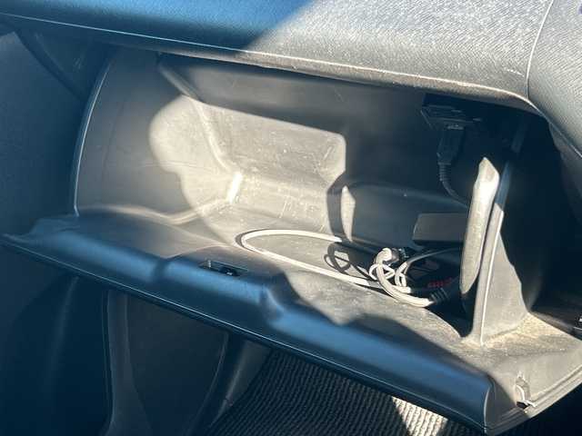 ホンダ ステップワゴン スパーダ Z クールスピリット 大阪府 2013(平25)年 6.2万km プレミアムスパークルブラックパール 純正9インチナビ（Bluetooth/DVD/CD)/後席モニター（ALPINE）/両側パワースライドドア/バックカメラ/横滑り防止装置/オートマチックハイビーム/オートライト/アイドリングストップ/ハーフレザー/純正AW（17inch)/純正キセノンライト/純正フロアマット/ビルトインETC/スマートキー1本/取扱説明書