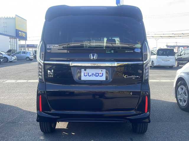 ホンダ Ｎ ＢＯＸ カスタム G L ターボ ホンダセンシング 熊本県 2020(令2)年 9.5万km クリスタルブラックパール (株)IDOMが運営する【じしゃロン熊本店】の自社ローン対象車両になります。こちらは現金ご利用時の価格です。自社ローンご希望の方は別途その旨お申付け下さい。　/純正ナビ（VXM-214VFi）/バックカメラ/フルセグテレビ/DVD/CD/ビルトインETC/ハーフレザーシート/シートヒーター/両側パワースライドドア/クルーズコントロール/コーナーセンサー/LEDヘッドライト/オートライト/スマートキー/純正15インチアルミホイール