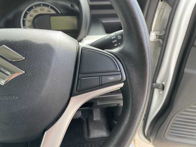 スズキ スペーシア HYBRID G 岩手県 2018(平30)年 6.5万km ピュアホワイトP ・衝突被害軽減ブレーキ/・車線逸脱警報/・クリアランスソナー/・社外ディスプレイオーディオ/・バックカメラ/・エンジンスターター/・ドライブレコーダー/・ホイール付きノーマルタイヤ積込/・運転席シートヒーター/・スマートキー/・エンジンプッシュスタート