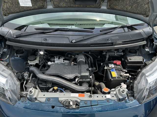 トヨタ タンク G コージーエディション 京都府 2020(令2)年 5.6万km レーザーブルークリスタルシャイン ・純正ナビ/・CD/DVD/フルセグTV/BT/・フリップダウンモニター/・バックカメラ/・ETC/・両側パワースライドドア/・シートヒーター/・オートライト/・オートハイビーム/・スマートキー