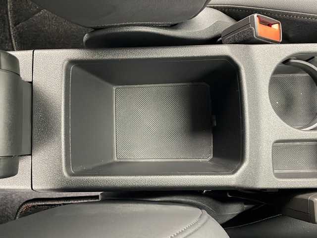 アウディ Ａ３ SB 40TFSI クワトロ アドバンスド 秋田県 2023(令5)年 1.6万km グレイシアホワイトメタリック ４ＷＤ/純正ＭＭＩナビ/　(FM/AM/Bluetooth/フルセグテレビ//AppleCarPlay/AndroidAuto)/USB/バックカメラ/ＥＴＣ２．０/アクティブレーンアシスト/アダプティブクルーズコントロール/パークアシス/レザーシート/レザーステアリング/前席シートヒーター/パドルシフト/リアフォグ/ＬＥＤライト/オートライト/オートウェザーライト/オートエアコン/電動格納ミラー/ウインカーミラー/プッシュスタート/アドバンストキーシステム