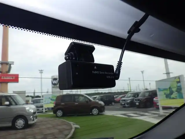 マツダ マツダ２ 15S 千葉県 2020(令2)年 6.4万km スノーフレイクホワイトパールマイカ ワンオーナー/スマートシティブレーキサポート/ブラインドスポットモニタリング/純正SDナビ/【Bluetooth接続】/バックカメラ/ドライブレコーダー（前後撮影）/ステアリングスイッチ/ETC/LEDヘッドライト/ウインカーミラー/リアコーナーセンサー/サイド/カーテンエアバッグ/アドバンストキーレスエントリー