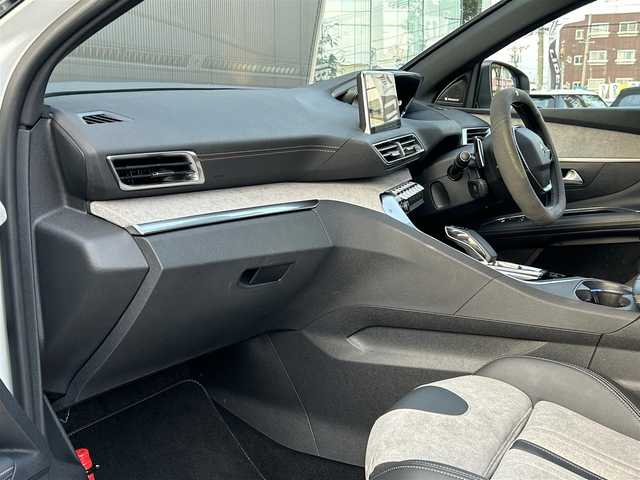 プジョー ３００８ GT ハイブリッド4 長野県 2021(令3)年 4.8万km パールⅡ パノラマサンルーフ/純正ナビ　/シートマッサージャー　/バックカメラ　/ＡＣＣ　/ＢＳＭ　/ＬＫＡ/ハーフレザー　/シートヒーター　/パワーシート　/パワーバックドア　/ランバーサポート　/ＭｉｒｒｏｒＬｉｎｋ　/ＣａｒＰｌａｙ
