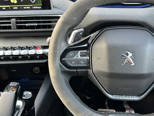 プジョー ３００８ GT ハイブリッド4 長野県 2021(令3)年 4.8万km パールⅡ パノラマサンルーフ/純正ナビ　/シートマッサージャー　/バックカメラ　/ＡＣＣ　/ＢＳＭ　/ＬＫＡ/ハーフレザー　/シートヒーター　/パワーシート　/パワーバックドア　/ランバーサポート　/ＭｉｒｒｏｒＬｉｎｋ　/ＣａｒＰｌａｙ