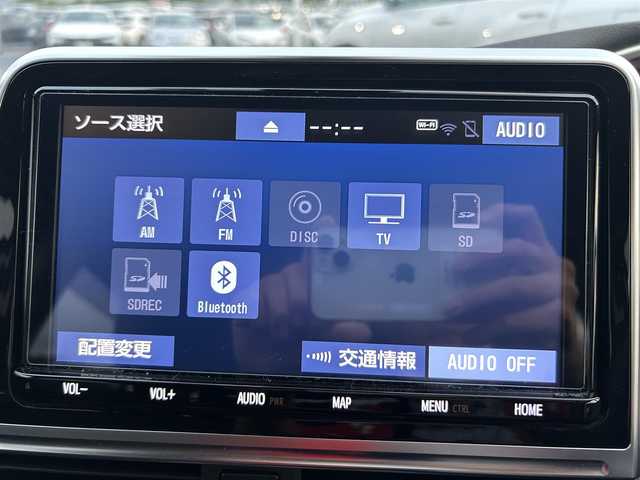 トヨタ シエンタ G クエロ 奈良県 2020(令2)年 4.9万km ホワイトパールクリスタルシャイン 両側パワースライドドア/純正ナビ(フルセグTV/CD/DVD/AM・FM/BT)/アラウンドビューモニター/ビルトインETC2.0/前方ドラレコ/ハーフレザーシート/トヨタセーフティセンス/インテリジェントクリアランスソナー/アイドリングストップ機能/LEDヘッドライト/LEDフロントフォグランプ/ドアバイザー