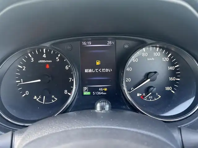 日産 エクストレイル 20X 奈良県 2018(平30)年 5.2万km ブリリアントホワイトパール デジタルインナーミラー　/純正フリップダウンモニター　/純正ナビ　[MM318D-W]/全方位カメラ　/フルセグＴＶ　/電動リアゲート　/衝突被害軽減システム　/コーナーセンサー　/純正１８インチＡＷ