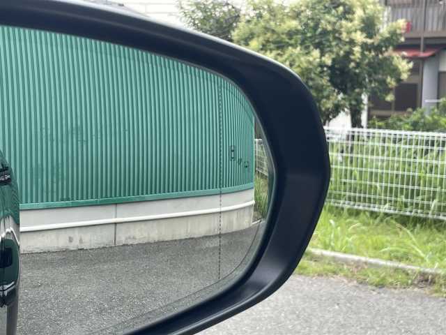 レクサス ＲＸ 350 Fスポーツ 福岡県 2023(令5)年 0.7万km グラファイトブラックガラスフレーク 横滑り防止機能/レーンキープアシスト/衝突被害軽減システム/ブラインドスポットモニター/全方位バックカメラ/ACC/ビルトイン2.0ETC/AppleCarPlay/純正ナビ/フルセグTV/Bluetooth/Typec充電４個/USB/１２Vソケット/社外フロアマット/純正AW/Dualエアコン/WAC/ステアリングヒーター/パワーシート/ウルトラスエードコンビスポーツシート/シートメモリー/シートヒーター/エアシート/100V充電/オートマチックハイビーム/ダウンヒルアシストコントロール/４WD/ラゲッチマット/オートホールド/トレイルモード/ヘッドアップディスプレイ/オレンジブレーキキャリパー