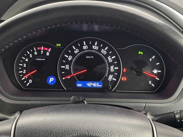 トヨタ ヴォクシー 新潟県 2021(令3)年 4.3万km ブラック 純正カロッツェリアメモリナビ/（BT/FM/AM/DVD/フルセグTV）/バックカメラ/ステアリングスイッチ/両側パワースライドドア/純正フリップダウンモニター/ハーフレザーシート/純正LEDヘッドライト/純正16インチアルミホイール/電格ミラー/ウィンカーミラー/ドアバイザー/サンシェード/ETC