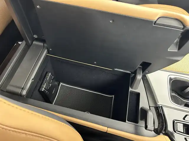 レクサス ＮＸ 450h+ バージョンL 愛知県 2022(令4)年 2.2万km ソニッククォーツ ムーンルーフ/レクサスセーフティシステム/・プリクラッシュセーフティ/・ブラインドスポットモニター/・フロントクロストラフィックアラート/・レーントレーシングアシスト/・レーダークルーズコントロール/・ロードサインアシスト/・アダクティブハイビームシステム/・クリアランスソナー/・リアクロストラフィックアラート/・アドバンスドパーク/メーカー14型ディスプレイオーディオ/(フルセグTV/CD/DVD/BT/FM/AM）/全方位カメラ/レザーシート/前席シートベンチレーション/全席シートヒーター/ステアリングヒーター/前席パワーシート/デジタルインナーミラー/ETC2.0/置くだけ充電/電動リアゲート/リアフォグランプ/純正20インチAW/純正LEDヘッドライト/フロアマット