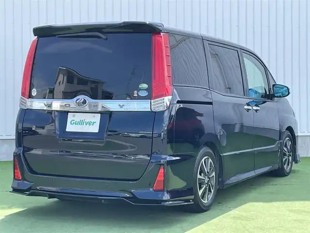 トヨタ ヴォクシー ZS 煌Ⅱ 香川県 2019(平31)年 4.1万km ブラッキッシュアゲハガラスフレーク 登録時走行距離：40506km/純正ナビゲーション/→フルセグTV/→CD/DVD再生/バックカメラ/フリップダウンモニター/ETC2.0 /ドライブレコーダー/両側パワースライドドア/LEDオートライト/フォグランプ/オートハイビーム/前後コーナーセンサー/純正16インチアルミホイール/スマートキー