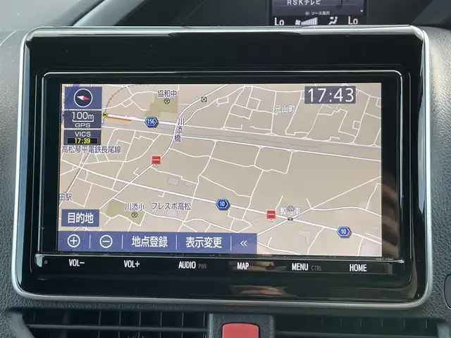 トヨタ ヴォクシー ZS 煌Ⅱ 香川県 2019(平31)年 4.1万km ブラッキッシュアゲハガラスフレーク 登録時走行距離：40506km/純正ナビゲーション/→フルセグTV/→CD/DVD再生/バックカメラ/フリップダウンモニター/ETC2.0 /ドライブレコーダー/両側パワースライドドア/LEDオートライト/フォグランプ/オートハイビーム/前後コーナーセンサー/純正16インチアルミホイール/スマートキー