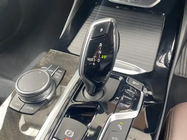 ＢＭＷ ＢＭＷ Ｘ３ xDrive20d Mスポーツ 福岡県 2020(令2)年 2.6万km 白 ・1オーナー/・サンルーフ/・アクティブクルーズコントロール/・純正メモリーナビ/USB/Bluetooth/AppleCarPlay/・全方位カメラ/・茶革シート/シートヒーター/・前後ドライブレコーダー/・フルセグ/・ETC/・純正20AW/・プッシュスタート/・パーキングアシスト/・アイドリングストップ/・スマートキー/・スペアキー/・電動リアゲート/・フルフラットシート/・パワーシート/・レーンキープアシスト/・オートライト/・LEDライト/・ワイヤレス充電