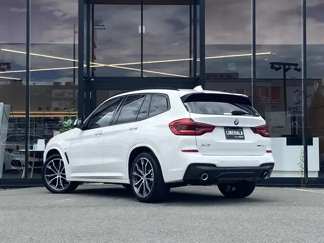 ＢＭＷ ＢＭＷ Ｘ３ xDrive20d Mスポーツ 福岡県 2020(令2)年 2.6万km 白 ・1オーナー/・サンルーフ/・アクティブクルーズコントロール/・純正メモリーナビ/USB/Bluetooth/AppleCarPlay/・全方位カメラ/・茶革シート/シートヒーター/・前後ドライブレコーダー/・フルセグ/・ETC/・純正20AW/・プッシュスタート/・パーキングアシスト/・アイドリングストップ/・スマートキー/・スペアキー/・電動リアゲート/・フルフラットシート/・パワーシート/・レーンキープアシスト/・オートライト/・LEDライト/・ワイヤレス充電