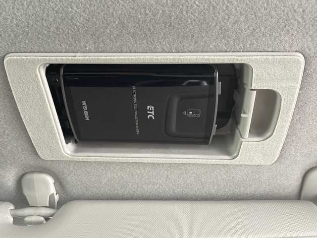 マツダ デミオ 13S 愛知県 2015(平27)年 4.5万km ソウルレッドプレミアムメタリック 衝突軽減システム/純正ナビ ＳＤカードなし/フルセグ/CD DVD/Bluetooth/バックカメラ/純正アルミホイール/LEDヘッドライト/オートライト/ドライブレコーダー/ETCステアリングスイッチ/スマートキー/プッシュスタート