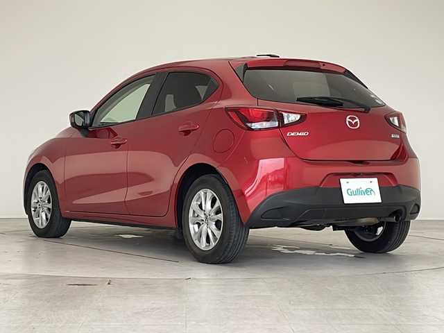 マツダ デミオ 13S 愛知県 2015(平27)年 4.5万km ソウルレッドプレミアムメタリック 衝突軽減システム/純正ナビ ＳＤカードなし/フルセグ/CD DVD/Bluetooth/バックカメラ/純正アルミホイール/LEDヘッドライト/オートライト/ドライブレコーダー/ETCステアリングスイッチ/スマートキー/プッシュスタート