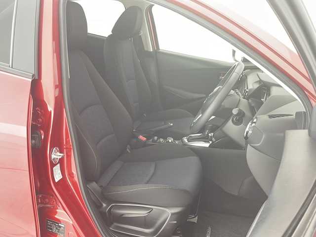 マツダ デミオ 13S 愛知県 2015(平27)年 4.5万km ソウルレッドプレミアムメタリック 衝突軽減システム/純正ナビ ＳＤカードなし/フルセグ/CD DVD/Bluetooth/バックカメラ/純正アルミホイール/LEDヘッドライト/オートライト/ドライブレコーダー/ETCステアリングスイッチ/スマートキー/プッシュスタート