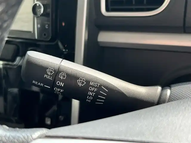ダイハツ タント カスタム RS SA 沖縄県 2014(平26)年 3.4万km グレー (株)IDOMが運営する【じしゃロンコザ店】の自社ローン専用車両になりますこちらは現金またはオートローンご利用時の価格です。自社ローンご希望の方は別途その旨お申付け下さい/純正ナビ　/フルセグTV　/バックカメラ　/ETC　/両側パワースライドドア　/アイドリングストップ　/衝突被害軽減ブレーキ　/プッシュスタート　/スマートキー　/スペアキー　/オートライト