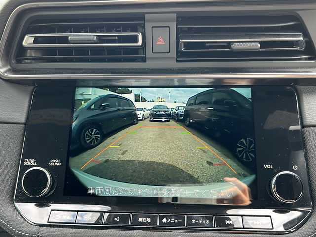 日産 フェアレディ Ｚ 東京都 2024(令6)年 0.9万km パール メーカーナビ/【Bluetooth/地デジ対応TV】/AppleCarPlay/AndroidAuto/ドアミラー自動開閉機能（ディーラーオプション）/バックカメラ/コーナーセンサー/衝突軽減ブレーキ/アダクティブレーダークルーズコントロール/ＢＳＭ/ＬＥＤヘッドライト/オートライト/オートハイビーム機能/ＥＴＣ２．０/前後クリアランスソナー