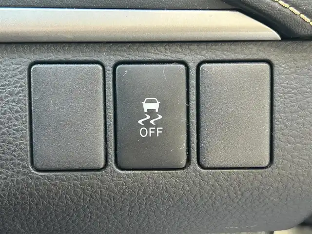 トヨタ ハリアー エレガンス 大阪府 2015(平27)年 9.8万km ホワイトパールクリスタルシャイン 社外9インチナビ　ALPINE EX9/　BT/CD/DVD/フルセグ/FM/AM/バックカメラ/LEDヘッドライト/ハーフレザーシート/社外20インチアルミ/D席パワーシート/社外デジタルインナーミラー/ETC/社外フロントグリル/アイドリングスイッチ/ウィンカーミラー