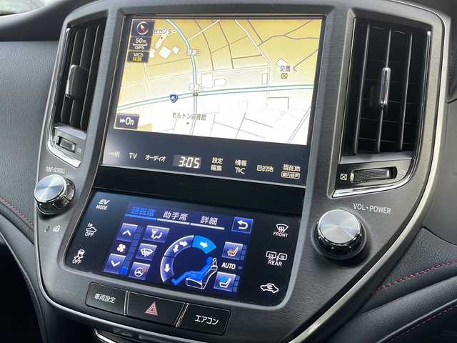 トヨタ クラウン ハイブリッド アスリートS Four 青森県 2016(平28)年 11万km ホワイトパールクリスタルシャイン 4WD/OPアドバンスパッケージ/純正SDナビ・フルセグTV/CD・DVD・Bluetooth・SD/バックカメラ/OP黒革シート/前席エアシート・シートヒーター/ステアリングヒーター/プリクラッシュセーフティ/レーダークルーズコントロール/インテリジェントクリアランスソナー/ワイパーデアイサー/前後ドライブレコーダー/ビルトインETC/LEDヘッドライト/LEDフォグランプ/純正17インチアルミ/スマートキー/プッシュスタート