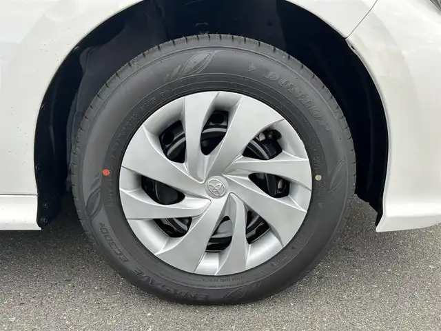 トヨタ ヤリス X 静岡県 2025(令7)年 0.1千km スーパーホワイトⅡ 登録時走行距離7km/スマートキー/プッシュスタート/オートライト/オートハイビーム/純正LEDライト/フルフラットシート/タイプC 充電/エアバッグ/横滑り防止システム/衝突軽減システム/純正14SW