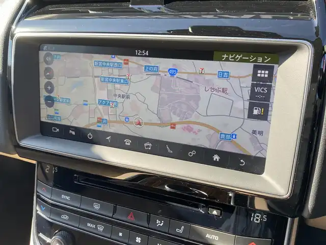 ジャガー ＸＥ XE プレステージ 福岡県 2019(平31)年 3.2万km 青 ワンオーナー/ＡＣＣ/ＭＥＲＩＤＩＡＮサウンド/禁煙車/バックカメラ/メーカーナビ/Ｂｌｕｅｔｏｏｔｈ/１９インチホイル/シートヒーター＆エアーシート/ステアリングヒーター/電動テールゲート