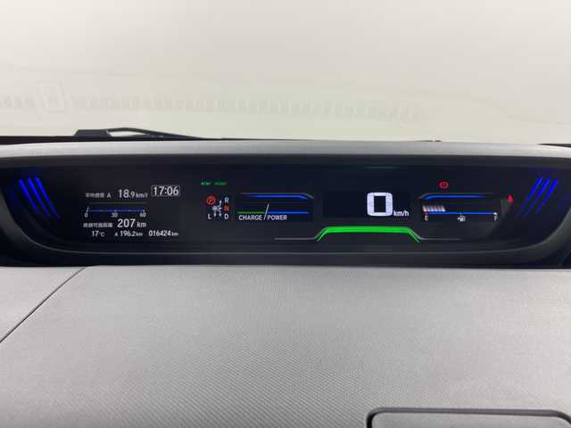 ホンダ フリード ハイブリット モデューロX 神奈川県 2023(令5)年 1.7万km クリスタルブラックパール 純正9インチインターナビ【VXM-237VFNi】/Bluetooth・CD・DVD・SD・USB・フルセグTV/無限スポーツサイレンサー/純正スタッドレスタイヤ・マフラー車載/ホンダセンシング/アダプティブクルーズコントロール/両側パワースライドドア/純正アコードユーロ用16インチアルミホイール/スペアキー1本/スマートキー/バックカメラ/前後ドライブレコーダー【DTH-203M】/純正フロアマット/ハーフレザーシート/ビルトインETC/LEDヘッドライト/オートライト/衝突軽減ブレーキ/歩行者事故低減ステアリング/車線維持支援システム/誤発進抑制機能/路外逸脱抑制機能/先行車発進お知らせ機能/標識認識機能/後方誤発進抑制機能