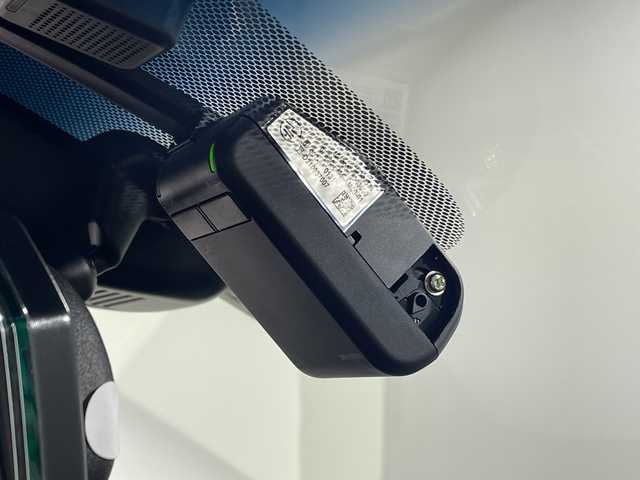 ホンダ フリード ハイブリット モデューロX 神奈川県 2023(令5)年 1.7万km クリスタルブラックパール 純正9インチインターナビ【VXM-237VFNi】/Bluetooth・CD・DVD・SD・USB・フルセグTV/無限スポーツサイレンサー/純正スタッドレスタイヤ・マフラー車載/ホンダセンシング/アダプティブクルーズコントロール/両側パワースライドドア/純正アコードユーロ用16インチアルミホイール/スペアキー1本/スマートキー/バックカメラ/前後ドライブレコーダー【DTH-203M】/純正フロアマット/ハーフレザーシート/ビルトインETC/LEDヘッドライト/オートライト/衝突軽減ブレーキ/歩行者事故低減ステアリング/車線維持支援システム/誤発進抑制機能/路外逸脱抑制機能/先行車発進お知らせ機能/標識認識機能/後方誤発進抑制機能