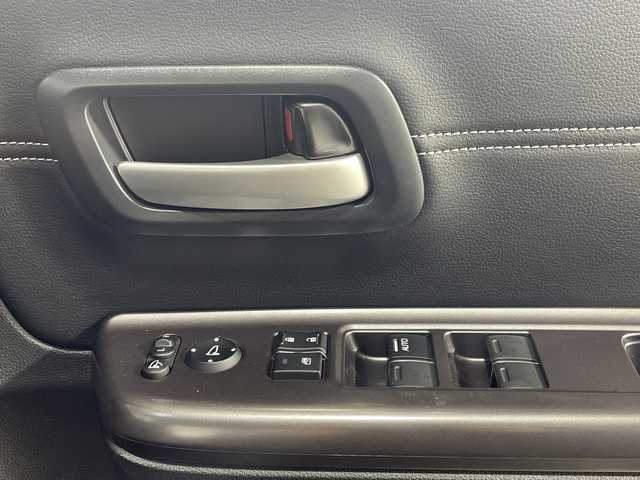 ホンダ フリード ハイブリット モデューロX 神奈川県 2023(令5)年 1.7万km クリスタルブラックパール 純正9インチインターナビ【VXM-237VFNi】/Bluetooth・CD・DVD・SD・USB・フルセグTV/無限スポーツサイレンサー/純正スタッドレスタイヤ・マフラー車載/ホンダセンシング/アダプティブクルーズコントロール/両側パワースライドドア/純正アコードユーロ用16インチアルミホイール/スペアキー1本/スマートキー/バックカメラ/前後ドライブレコーダー【DTH-203M】/純正フロアマット/ハーフレザーシート/ビルトインETC/LEDヘッドライト/オートライト/衝突軽減ブレーキ/歩行者事故低減ステアリング/車線維持支援システム/誤発進抑制機能/路外逸脱抑制機能/先行車発進お知らせ機能/標識認識機能/後方誤発進抑制機能