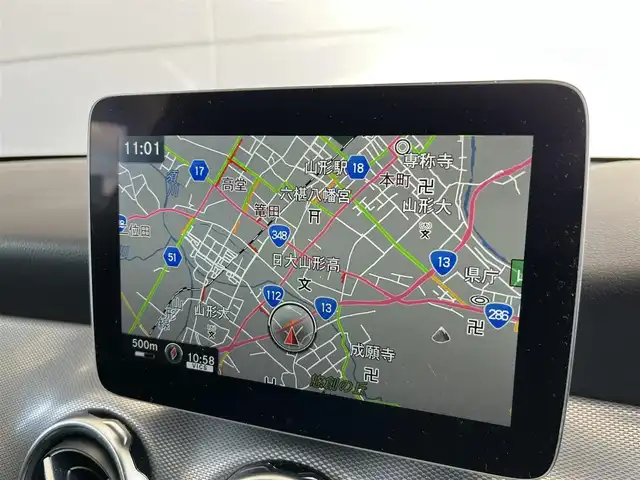 メルセデス・ベンツ ＧＬＡ２２０ 4マチック 山形県 2017(平29)年 4.7万km カルサイトホワイト ・純正ナビ/・レーダーセーフティパッケージ/・フルセグTV/・アダプティブクルーズコントロール/・オートライト/・アンビエントライト/・レーンキープアシスト/・ブラインドスポットモニター/・コーナーセンサー/・バックカメラ/・パワーバックドア/・横滑り防止/・AM/FM/Bluetooth/・フロントドラレコ