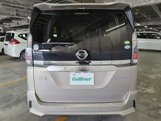 日産 セレナ e－パワー ハイウェイスター V 福岡県 2018(平30)年 7.8万km ベージュ セーフティパックB/純正9型ナビ/フルセグTV/両側ハンズフリーパワースライドドア/アラウンドビューモニター/ビルトインETC/プロパイロット/フロント/バックソナー/エマージェンシーブレーキ/車線逸脱防止支援システム/踏み間違い衝突防止アシスト/パーキングアシスト/標識検知機能/LEDヘッドランプ/純正OPブラウン革巻きステアリング/純正OPブラウンハーフレザーシート/純正15インチアルミホイール/スマートキー/プッシュパワースターター/禁煙車