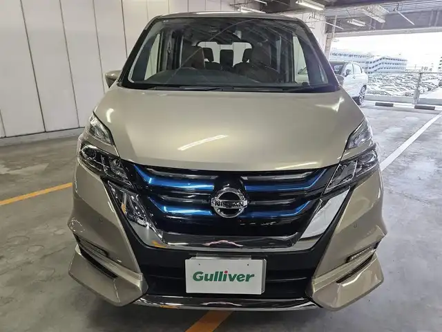 日産 セレナ e－パワー ハイウェイスター V 福岡県 2018(平30)年 7.8万km ベージュ セーフティパックB/純正9型ナビ/フルセグTV/両側ハンズフリーパワースライドドア/アラウンドビューモニター/ビルトインETC/プロパイロット/フロント/バックソナー/エマージェンシーブレーキ/車線逸脱防止支援システム/踏み間違い衝突防止アシスト/パーキングアシスト/標識検知機能/LEDヘッドランプ/純正OPブラウン革巻きステアリング/純正OPブラウンハーフレザーシート/純正15インチアルミホイール/スマートキー/プッシュパワースターター/禁煙車