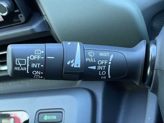 ホンダ フリード ハイブリット e:HEV クロスター 山口県 2025(令7)年 0.1千km ＬグリーンＭ 登録済未使用車/純正9インチナビ/・フルセグテレビ/・applecarplay/・androidauto/・Bluetooth接続/・AM/FM/バックカメラ/Honda SENSING/・衝突軽減ブレーキ/・踏み間違い衝突軽減システム/・急アクセル抑制機能/・路外逸脱抑制機能/・歩行者事故低減ステアリング/・渋滞追従機能付アダプティブクルーズコントロール/・車線維持支援システム/・トラフィックジャムアシスト/・先行車発進お知らせ機能/・オートマチックハイビーム/・標識認識機能/両側パワースライドドア/USB入力端子/ハーフレザーシート/シートヒーター/ウォークスルー/スマートキー/プッシュスタート/スペアキー1本/電子パーキング/純正LEDライト/純正15インチアルミホイール/ウィンカーミラー/取り扱い説明書/保証書