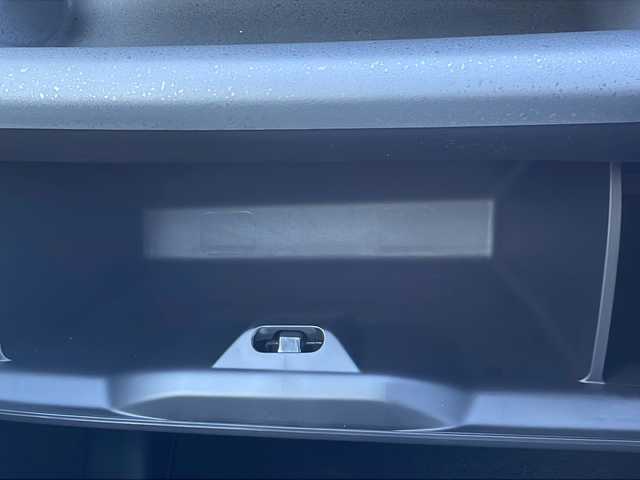 ホンダ フリード ハイブリット e:HEV クロスター 山口県 2025(令7)年 0.1千km ＬグリーンＭ 登録済未使用車/純正9インチナビ/・フルセグテレビ/・applecarplay/・androidauto/・Bluetooth接続/・AM/FM/バックカメラ/Honda SENSING/・衝突軽減ブレーキ/・踏み間違い衝突軽減システム/・急アクセル抑制機能/・路外逸脱抑制機能/・歩行者事故低減ステアリング/・渋滞追従機能付アダプティブクルーズコントロール/・車線維持支援システム/・トラフィックジャムアシスト/・先行車発進お知らせ機能/・オートマチックハイビーム/・標識認識機能/両側パワースライドドア/USB入力端子/ハーフレザーシート/シートヒーター/ウォークスルー/スマートキー/プッシュスタート/スペアキー1本/電子パーキング/純正LEDライト/純正15インチアルミホイール/ウィンカーミラー/取り扱い説明書/保証書