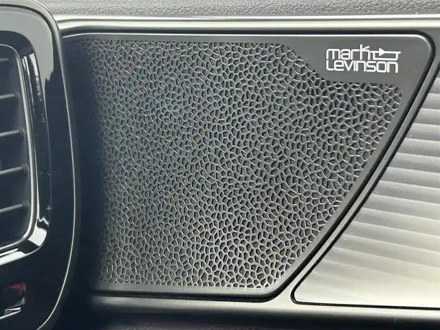 レクサス ＮＸ 350h Fスポーツ 道央・札幌 2021(令3)年 2.9万km ホワイトノーヴァガラスフレーク ・４ＷＤ/・マークレビンソンプレミアムサラウンド/・純正ナビ/　BT/USB/フルセグＴＶ/　AppleCarPlay/AndoroidAuto/・パノラミックビューモニター/・ビルトインETC2.0/・ドライブレコーダー前後(CS-92WQH)/・デジタルインナーミラー/・レクサスチームメイト/・PCS/LDA/PKSB/RCTA/RSA/BSM/・クリアランスソナー/・レーダークルーズコントロール/・パーキングアシスト/・ヘッドアップディスプレイ/・オートブレーキホールド/・アイドリングストップ/・横滑り防止装置/・ABS/・レザーシート/・D席シートメモリー/・D＋N席シートヒータ＆ベンチレーション/・ステアリングヒーター/・リヤシート電動格納/・オートマチックハイビーム/・オートライト/・三眼LEDヘッドライト/・フロントフォグランプ/・純正フロアマット/・プッシュスタート/・スマートキー/・スペアキー/・カードキー/・保証書