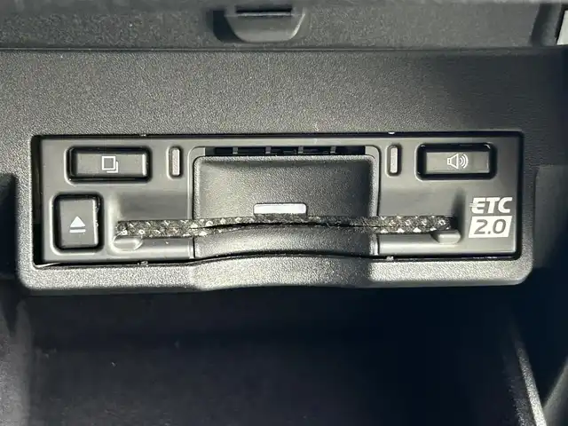 レクサス ＮＸ 350h Fスポーツ 道央・札幌 2021(令3)年 2.9万km ホワイトノーヴァガラスフレーク ・４ＷＤ/・マークレビンソンプレミアムサラウンド/・純正ナビ/　BT/USB/フルセグＴＶ/　AppleCarPlay/AndoroidAuto/・パノラミックビューモニター/・ビルトインETC2.0/・ドライブレコーダー前後(CS-92WQH)/・デジタルインナーミラー/・レクサスチームメイト/・PCS/LDA/PKSB/RCTA/RSA/BSM/・クリアランスソナー/・レーダークルーズコントロール/・パーキングアシスト/・ヘッドアップディスプレイ/・オートブレーキホールド/・アイドリングストップ/・横滑り防止装置/・ABS/・レザーシート/・D席シートメモリー/・D＋N席シートヒータ＆ベンチレーション/・ステアリングヒーター/・リヤシート電動格納/・オートマチックハイビーム/・オートライト/・三眼LEDヘッドライト/・フロントフォグランプ/・純正フロアマット/・プッシュスタート/・スマートキー/・スペアキー/・カードキー/・保証書