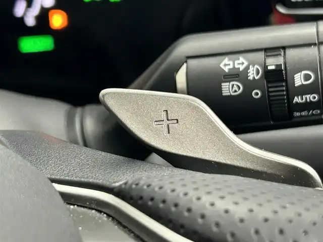 レクサス ＮＸ 350h Fスポーツ 道央・札幌 2021(令3)年 2.9万km ホワイトノーヴァガラスフレーク ・４ＷＤ/・マークレビンソンプレミアムサラウンド/・純正ナビ/　BT/USB/フルセグＴＶ/　AppleCarPlay/AndoroidAuto/・パノラミックビューモニター/・ビルトインETC2.0/・ドライブレコーダー前後(CS-92WQH)/・デジタルインナーミラー/・レクサスチームメイト/・PCS/LDA/PKSB/RCTA/RSA/BSM/・クリアランスソナー/・レーダークルーズコントロール/・パーキングアシスト/・ヘッドアップディスプレイ/・オートブレーキホールド/・アイドリングストップ/・横滑り防止装置/・ABS/・レザーシート/・D席シートメモリー/・D＋N席シートヒータ＆ベンチレーション/・ステアリングヒーター/・リヤシート電動格納/・オートマチックハイビーム/・オートライト/・三眼LEDヘッドライト/・フロントフォグランプ/・純正フロアマット/・プッシュスタート/・スマートキー/・スペアキー/・カードキー/・保証書