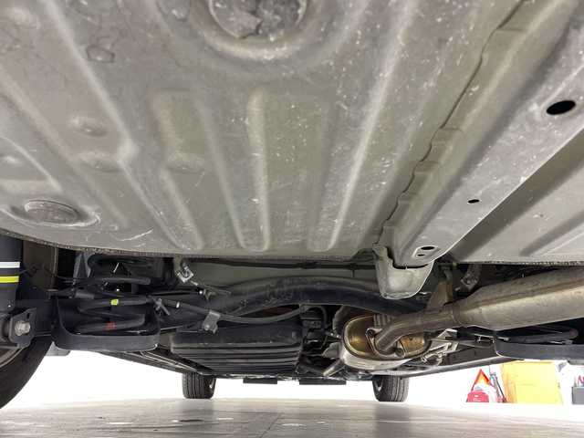 トヨタ エスクァイア ハイブリッド Gi 福岡県 2019(平31)年 7万km ブラック 純正メモリーナビゲーション/フルセグテレビ/CD DVD BT HDMI/バックカメラ/LEDヘッドライト/黒皮シート/シートヒーター/デジタルインナーミラー/ドライブレコーダー前後/両側パワースライドドア/クルーズコントロール/ウッドコンビハンドル/ステアリングスイッチ/オートライト/オートハイビーム/スマートキー/プッシュスタートエンジン