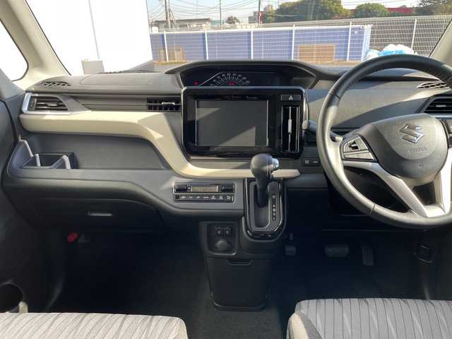 スズキ ソリオ HV MZ 千葉県 2022(令4)年 1.7万km リーフホワイト 衝突被害軽減システム/車線逸脱警報/クルーズコントロール/両側パワースライドドア/横滑り防止装置/アイドリングストップ/LEDヘッドライト/フォグランプ/オートライト/ウィンカーミラー/電動格納ミラー/純正15インチAW/シートリフター/プッシュスタート/スマートキー/スペアキー/取扱説明書/保証書