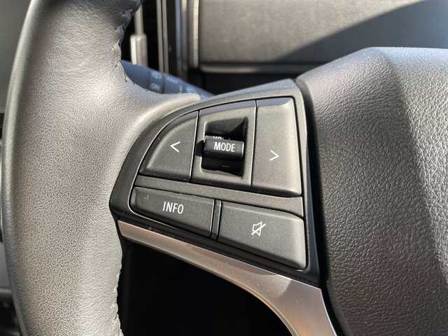 スズキ ソリオ HV MZ 千葉県 2022(令4)年 1.7万km リーフホワイト 衝突被害軽減システム/車線逸脱警報/クルーズコントロール/両側パワースライドドア/横滑り防止装置/アイドリングストップ/LEDヘッドライト/フォグランプ/オートライト/ウィンカーミラー/電動格納ミラー/純正15インチAW/シートリフター/プッシュスタート/スマートキー/スペアキー/取扱説明書/保証書