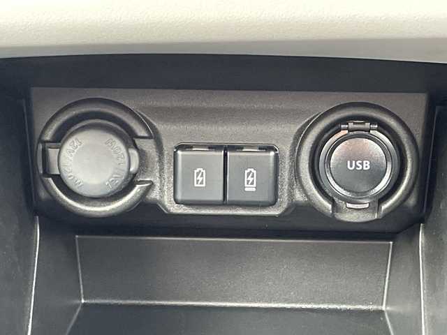 スズキ スイフト HYBRID MZ 青森県 2024(令6)年 0.3万km 青 4WD/純正9インチメモリナビ・フルセグTV/CD・DVD・Bluetooth/全方位モニター/前席シートヒーター/セーフティサポート/デュアルセンサーブレーキサポート2/アダプティブクルーズコントロール/レーンキープアシスト/ブラインドスポットモニター/アダプティブハイビーム/パドルシフト/ドアミラーヒーター/ビルトインETC/純正フロアマット/LEDヘッドライト/オートライト/LEDフォグランプ/純正16インチアルミ/スペアキー