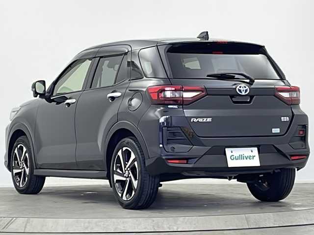 トヨタ ライズ Z 大阪府 2023(令5)年 2.2万km ブラックマイカメタリック 純正ナビ/【フルセグTV/Bluetooth/CD/DVD/FM/AM】/パノラマミックビューモニター/スマートアシスト（前後誤発信抑制機能付き）/・レーンキープコントロール/・アダプティブクルーズコントロール/・スマートペダル/・アダプティブドライビングビーム/前後コーナーセンサー/オートホールド/オートリトラクタブルミラー/ビルトインETC/前席シートヒーター/前後席USBポート/純正フロアマット/純正ドアバイザー/スマートキー×２/プッシュスタート/ステアリングスイッチ/ISOFIX対応