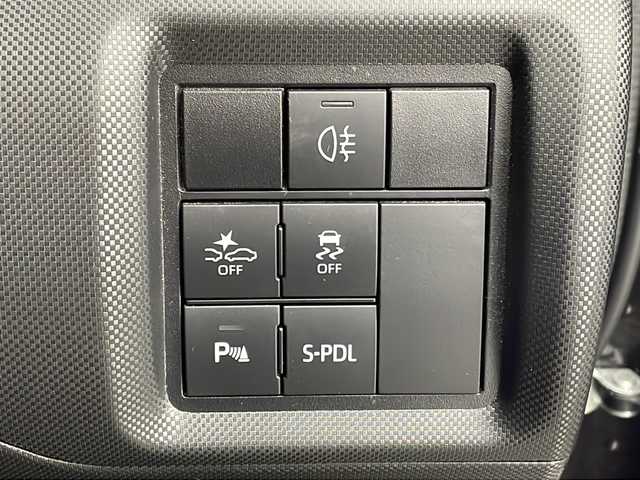 トヨタ ライズ Z 大阪府 2023(令5)年 2.2万km ブラックマイカメタリック 純正ナビ/【フルセグTV/Bluetooth/CD/DVD/FM/AM】/パノラマミックビューモニター/スマートアシスト（前後誤発信抑制機能付き）/・レーンキープコントロール/・アダプティブクルーズコントロール/・スマートペダル/・アダプティブドライビングビーム/前後コーナーセンサー/オートホールド/オートリトラクタブルミラー/ビルトインETC/前席シートヒーター/前後席USBポート/純正フロアマット/純正ドアバイザー/スマートキー×２/プッシュスタート/ステアリングスイッチ/ISOFIX対応