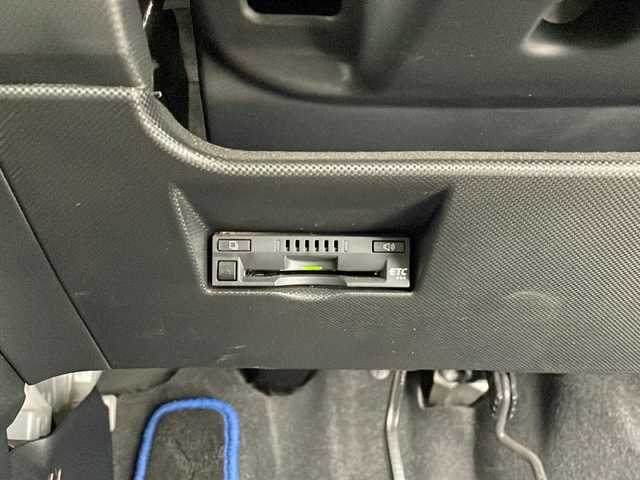 トヨタ ライズ Z 大阪府 2023(令5)年 2.2万km ブラックマイカメタリック 純正ナビ/【フルセグTV/Bluetooth/CD/DVD/FM/AM】/パノラマミックビューモニター/スマートアシスト（前後誤発信抑制機能付き）/・レーンキープコントロール/・アダプティブクルーズコントロール/・スマートペダル/・アダプティブドライビングビーム/前後コーナーセンサー/オートホールド/オートリトラクタブルミラー/ビルトインETC/前席シートヒーター/前後席USBポート/純正フロアマット/純正ドアバイザー/スマートキー×２/プッシュスタート/ステアリングスイッチ/ISOFIX対応