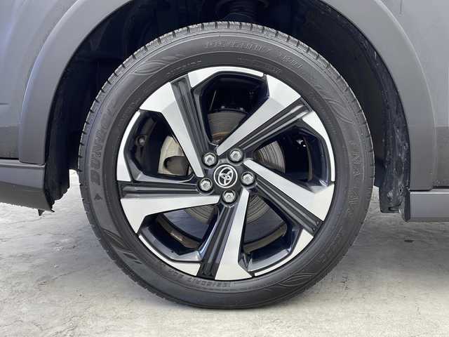 トヨタ ライズ Z 大阪府 2023(令5)年 2.2万km ブラックマイカメタリック 純正ナビ/【フルセグTV/Bluetooth/CD/DVD/FM/AM】/パノラマミックビューモニター/スマートアシスト（前後誤発信抑制機能付き）/・レーンキープコントロール/・アダプティブクルーズコントロール/・スマートペダル/・アダプティブドライビングビーム/前後コーナーセンサー/オートホールド/オートリトラクタブルミラー/ビルトインETC/前席シートヒーター/前後席USBポート/純正フロアマット/純正ドアバイザー/スマートキー×２/プッシュスタート/ステアリングスイッチ/ISOFIX対応